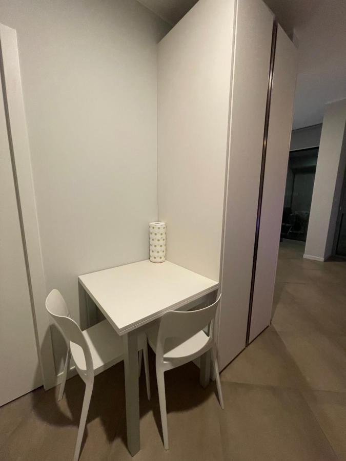 Suitesettepesciolini - Casa Vacanza Zoe มิลาน ภายนอก รูปภาพ