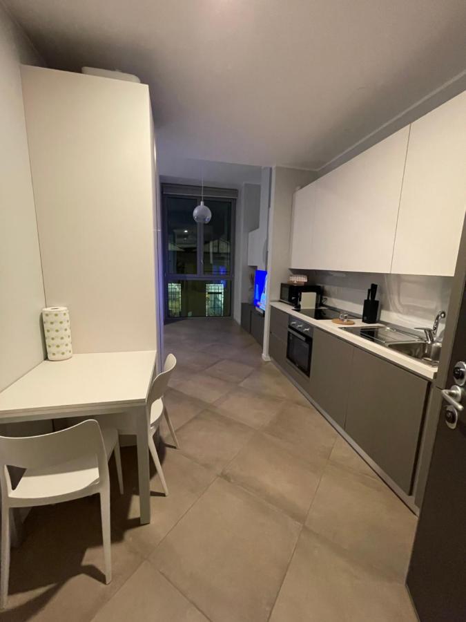 Suitesettepesciolini - Casa Vacanza Zoe มิลาน ภายนอก รูปภาพ